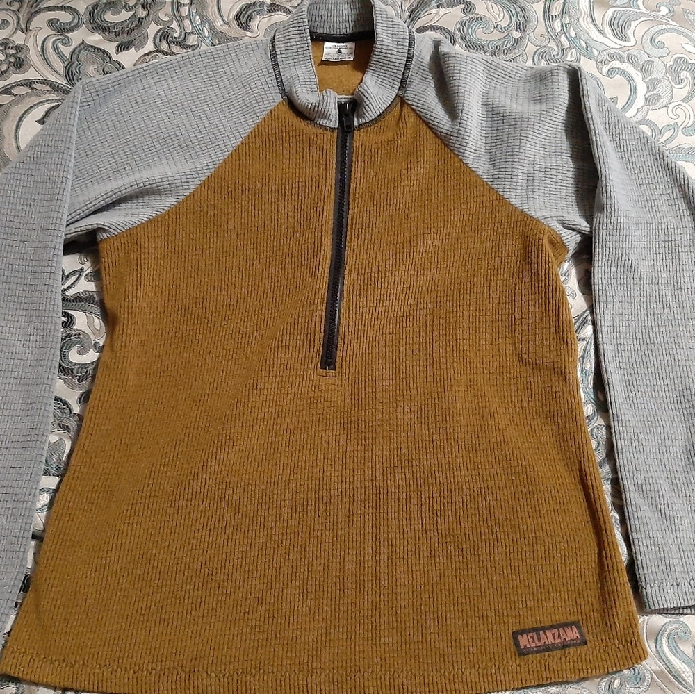 Melanzana womens half zip microgrid